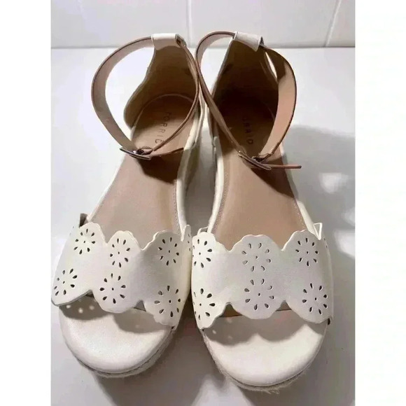 Torrid shoes   - Picture 1 of 3